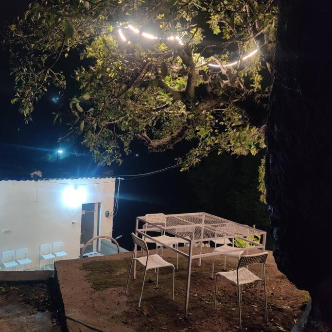 Valley Nest For 6-12 Pax 아부 산 외부 사진